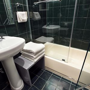 Triple Room Private Bathroom
